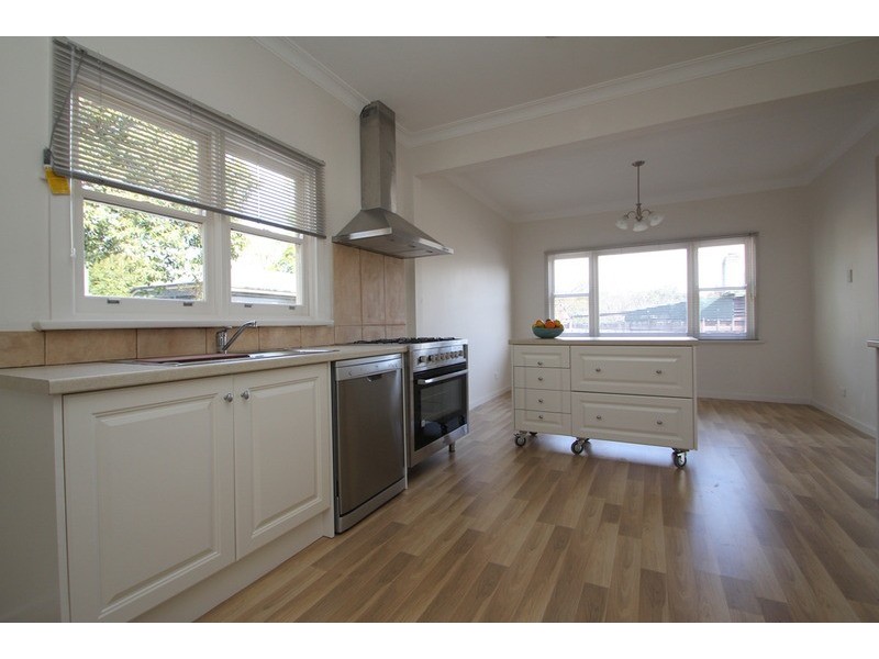 10 Belmont Road, Croydon VIC 3136