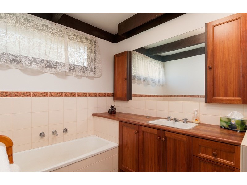 59 Montrose Road, Kilsyth VIC 3137