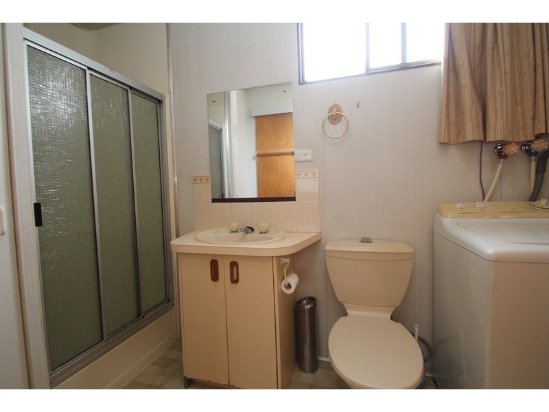 Rear 28 Pascoe  Avenue, Croydon VIC 3136