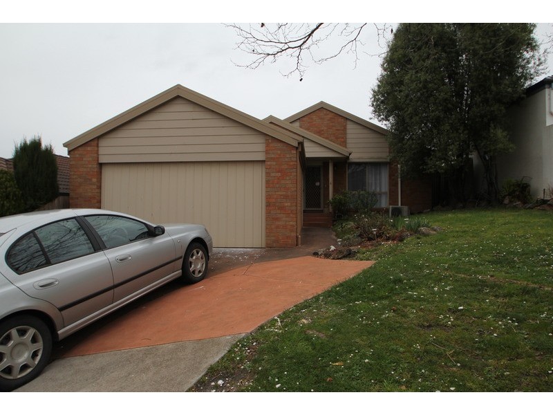 4 Oxley Court, Chirnside Park VIC 3116