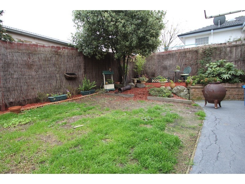 4 Oxley Court, Chirnside Park VIC 3116