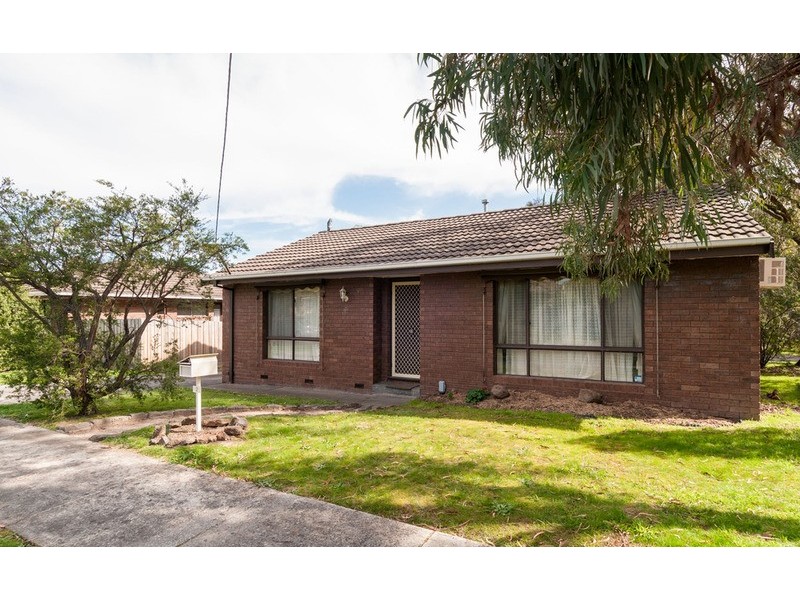 2/76 Sherlock Road, Croydon VIC 3136