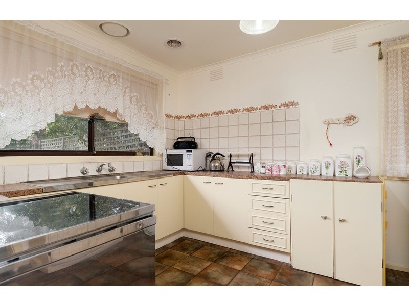 2/76 Sherlock Road, Croydon VIC 3136