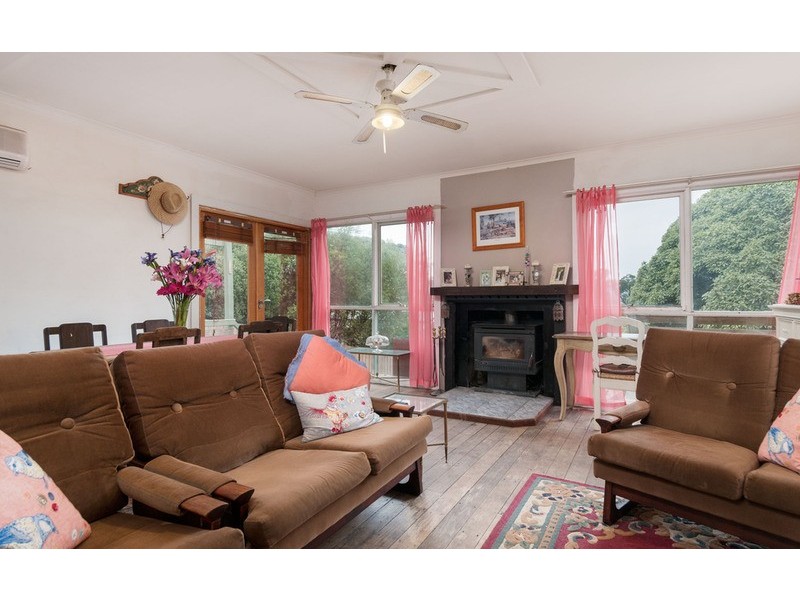 39 Russell Street, Mount Evelyn VIC 3796