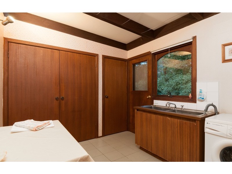 79 Moore Avenue, Montrose VIC 3765