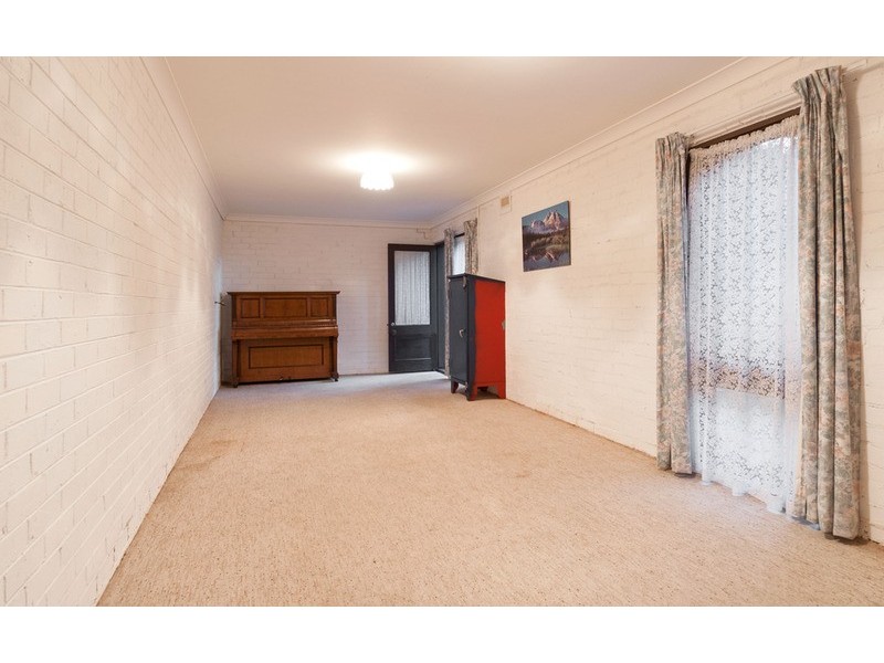 79 Moore Avenue, Montrose VIC 3765