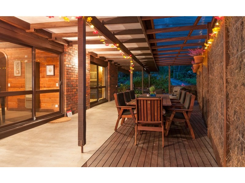 79 Moore Avenue, Montrose VIC 3765