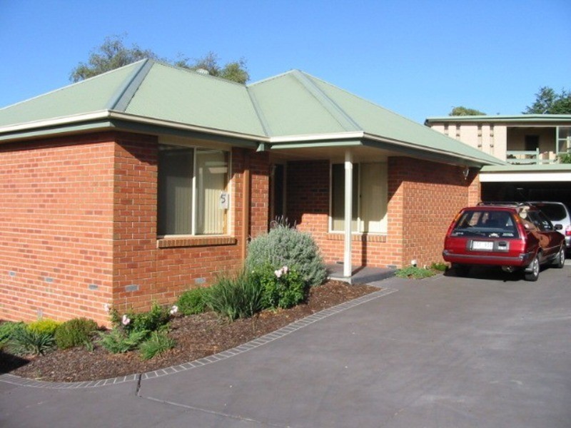 5/40-42 Newman Road, Mooroolbark VIC 3138