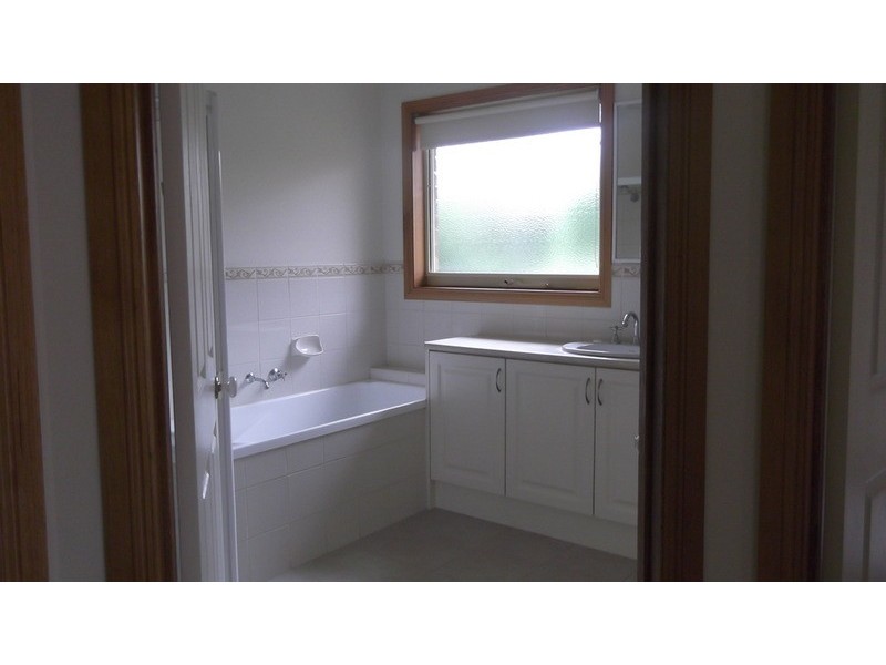 6/6 Devenish  Avenue, Montrose VIC 3765