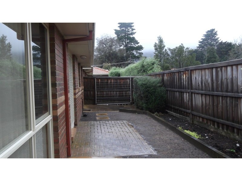 6/6 Devenish  Avenue, Montrose VIC 3765