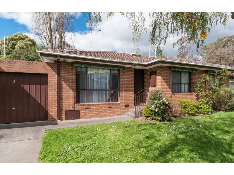3/19 Jackson Street, Croydon VIC 3136
