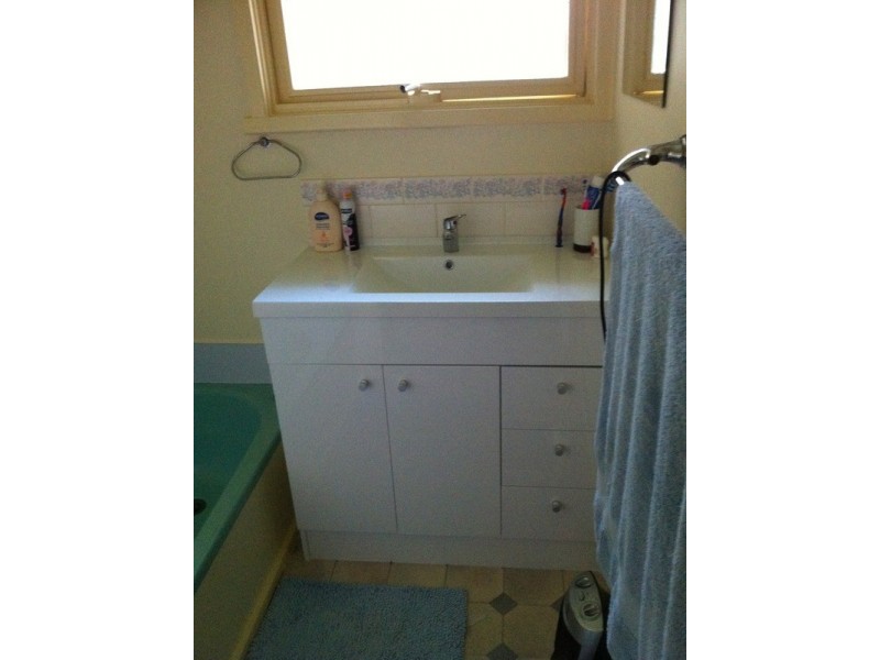 6 Milton  Court, Mooroolbark VIC 3138