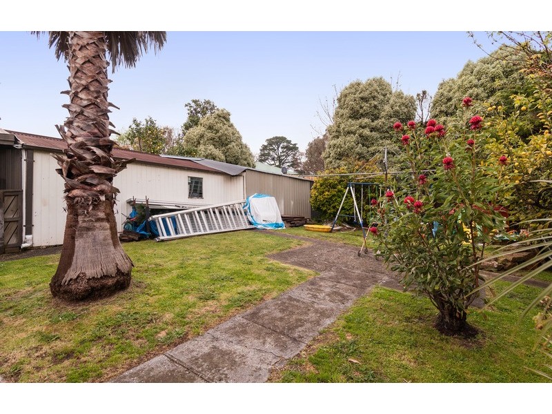 8 Harvey Street, Mount Evelyn VIC 3796