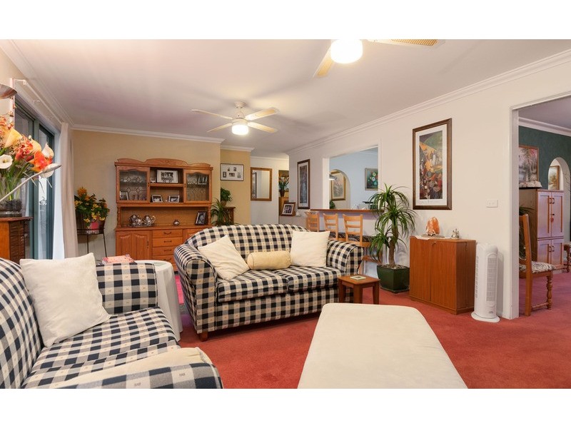 22 Diane Crescent, Mooroolbark VIC 3138