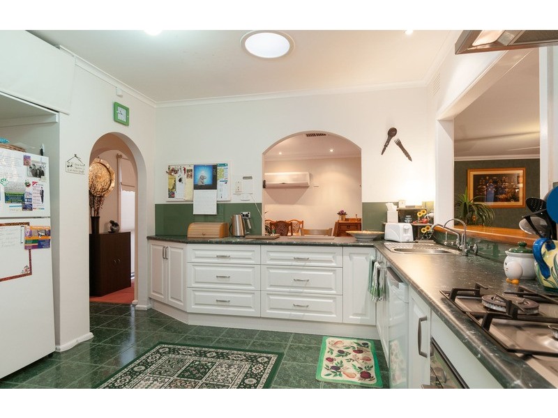 22 Diane Crescent, Mooroolbark VIC 3138