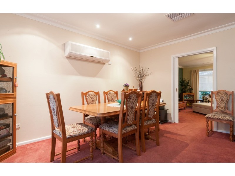 22 Diane Crescent, Mooroolbark VIC 3138