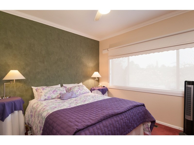 22 Diane Crescent, Mooroolbark VIC 3138