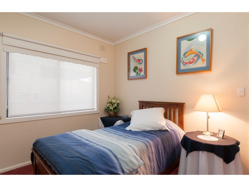 22 Diane Crescent, Mooroolbark VIC 3138