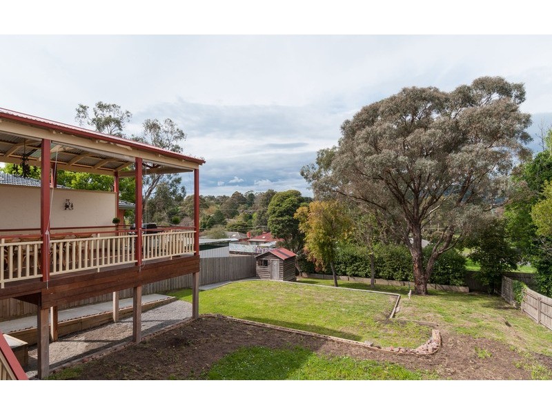 80 Winyard Drive, Mooroolbark VIC 3138