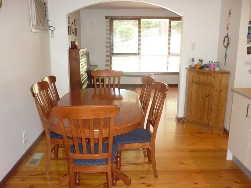 6 Avalon Street, Mooroolbark VIC 3138