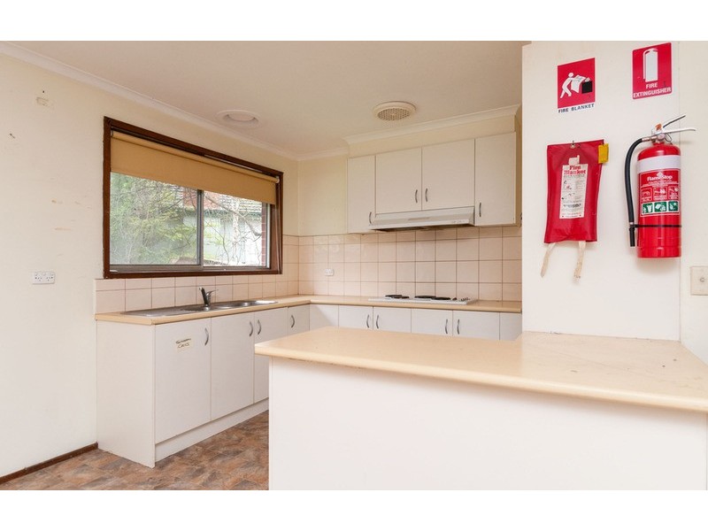 30 Aintree Street, Mooroolbark VIC 3138