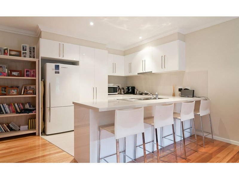 2/7 El Centro, Chirnside Park VIC 3116