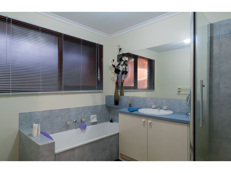 10 Bowness Court, Croydon Hills VIC 3136