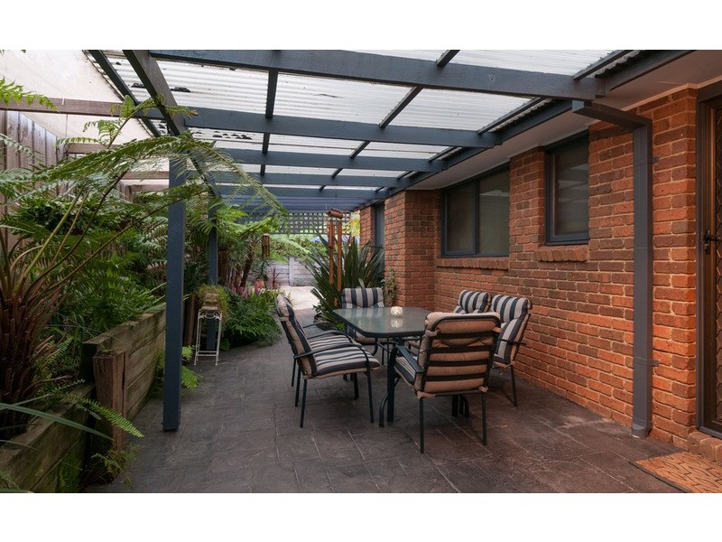 10 Bowness Court, Croydon Hills VIC 3136