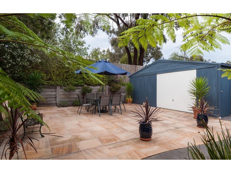 10 Bowness Court, Croydon Hills VIC 3136