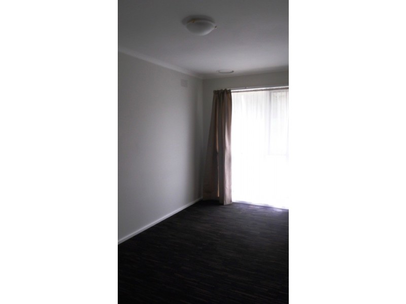 20 Dryden Concourse, Mooroolbark VIC 3138