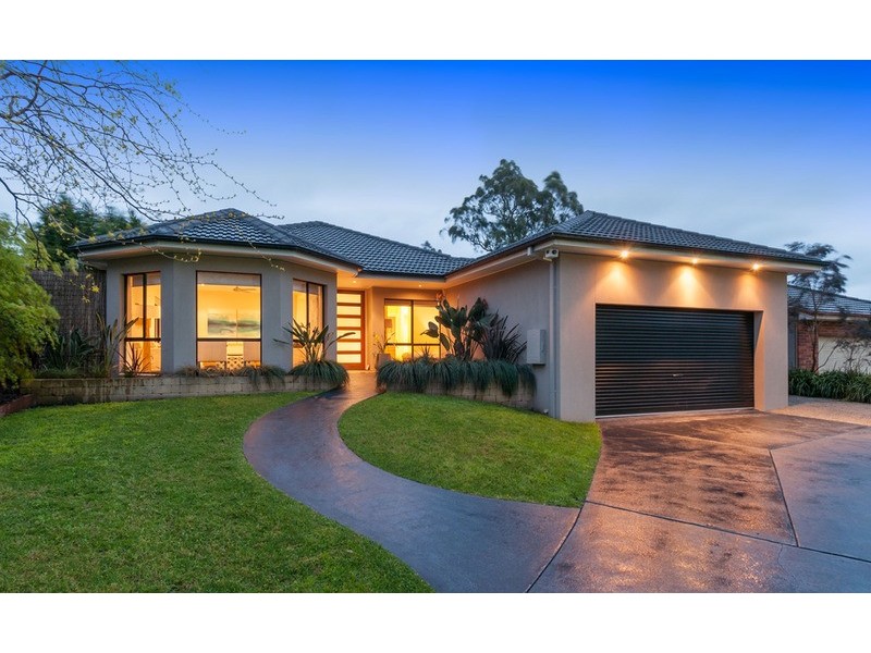 41 Dixon Avenue, Croydon VIC 3136