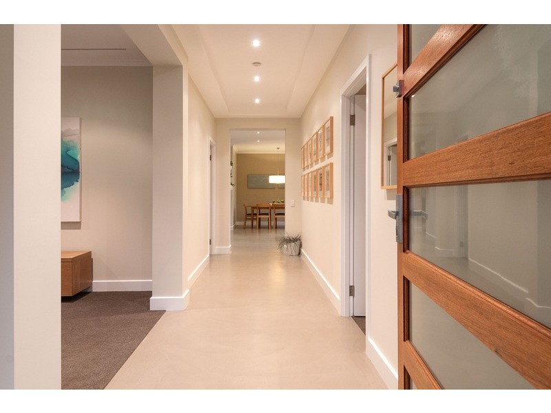41 Dixon Avenue, Croydon VIC 3136