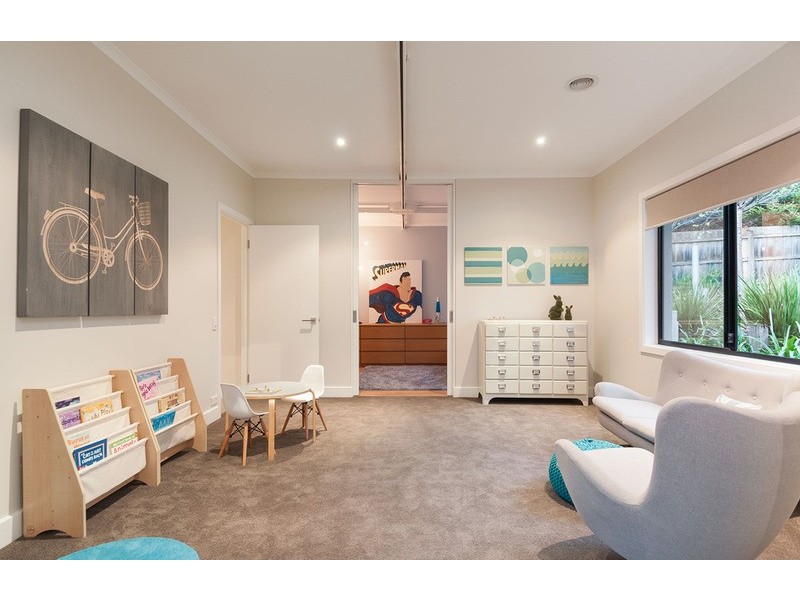 41 Dixon Avenue, Croydon VIC 3136