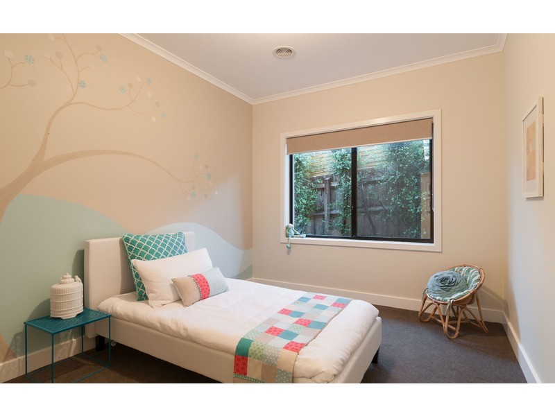 41 Dixon Avenue, Croydon VIC 3136