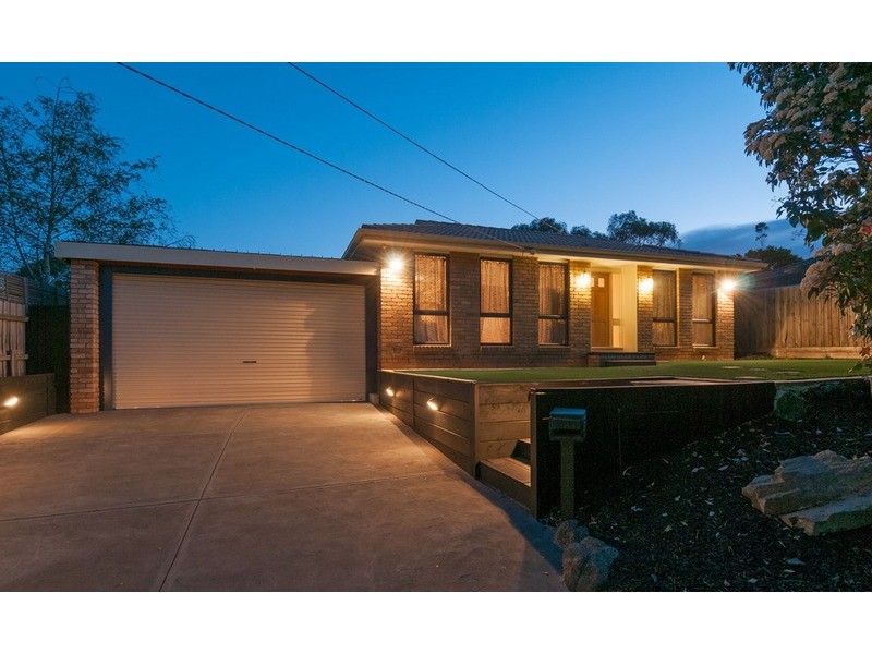 321 Wonga Road, Warranwood VIC 3134