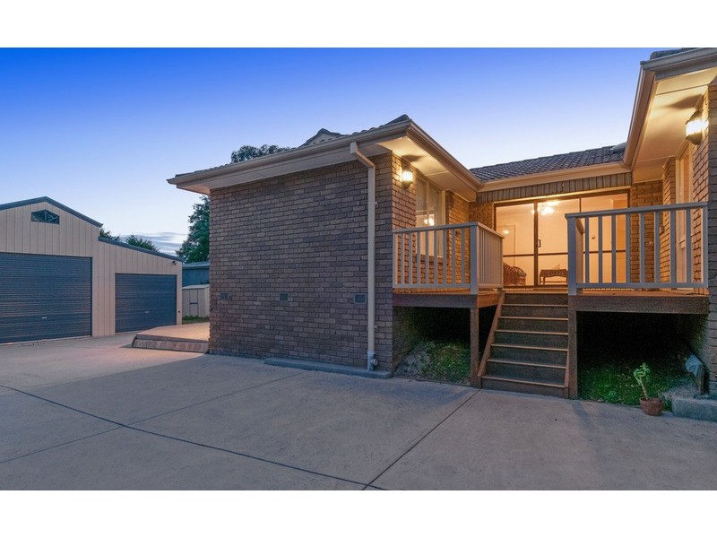 321 Wonga Road, Warranwood VIC 3134