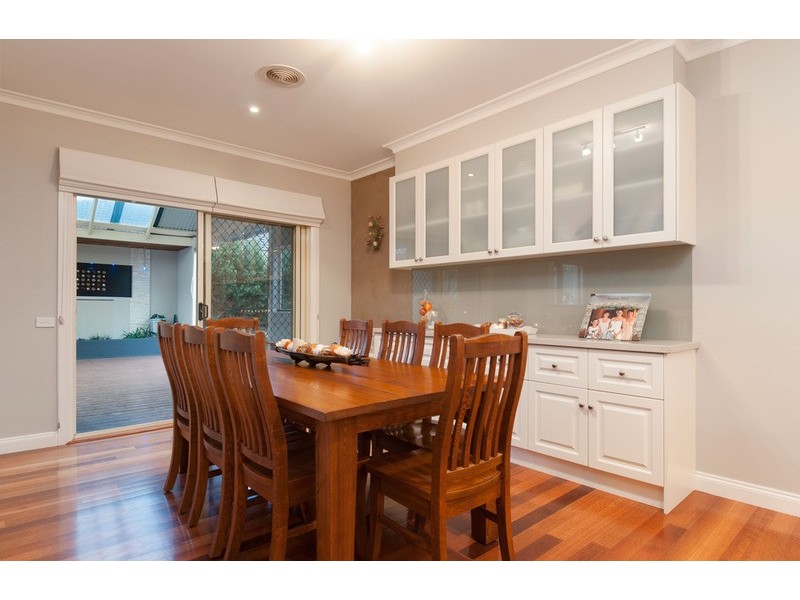 49 Larbert Road, Mooroolbark VIC 3138