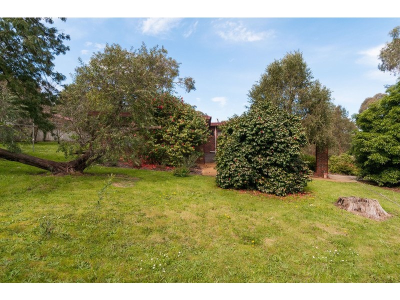 11-12 Christa Court, Lilydale VIC 3140