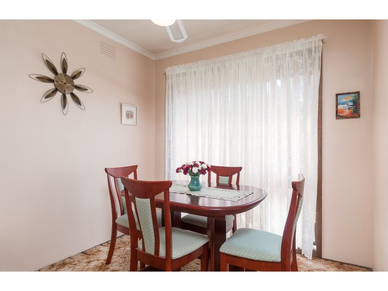 13 Malcolm Court, Croydon North VIC 3136