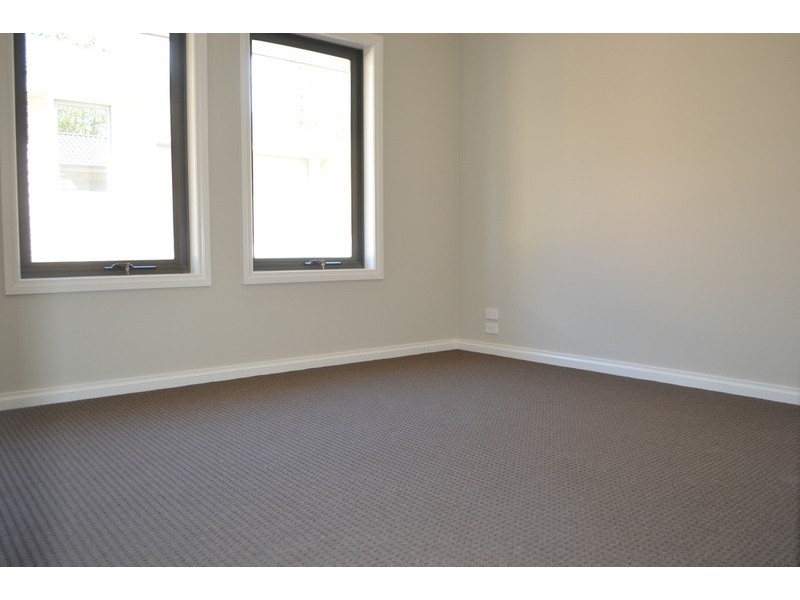 1/75 Victoria  Road, Lilydale VIC 3140