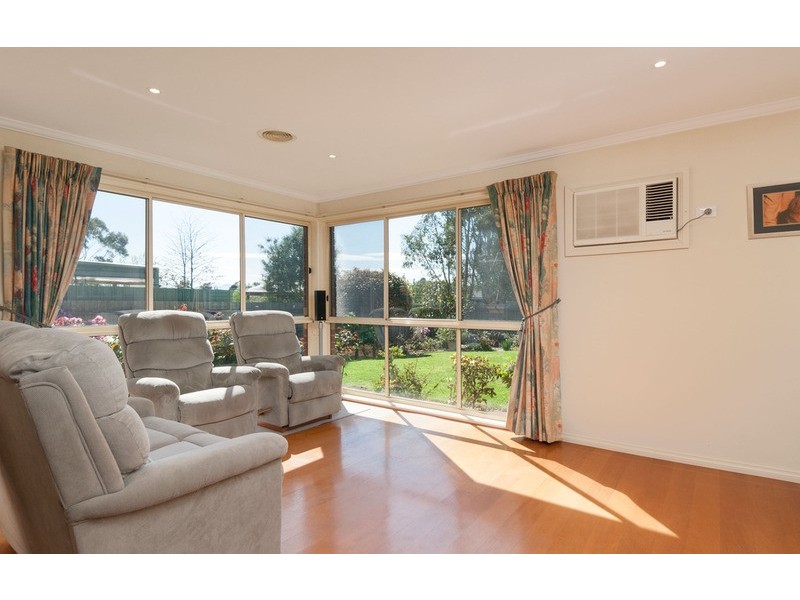 81 Nimblefoot Way, Lilydale VIC 3140