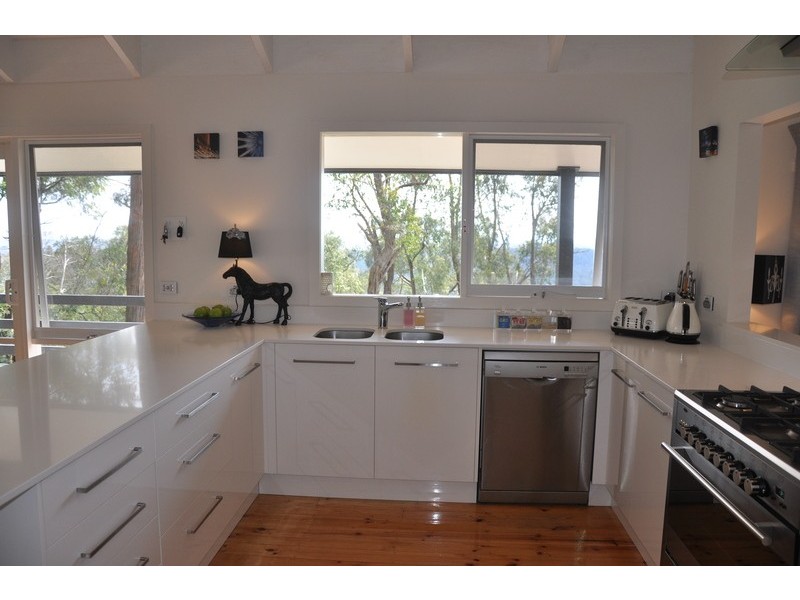 56 Inverness Road, Kalorama VIC 3766