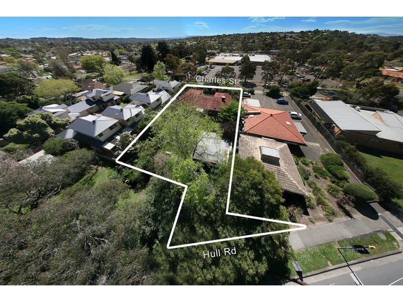 24 Charles Street, Mooroolbark VIC 3138