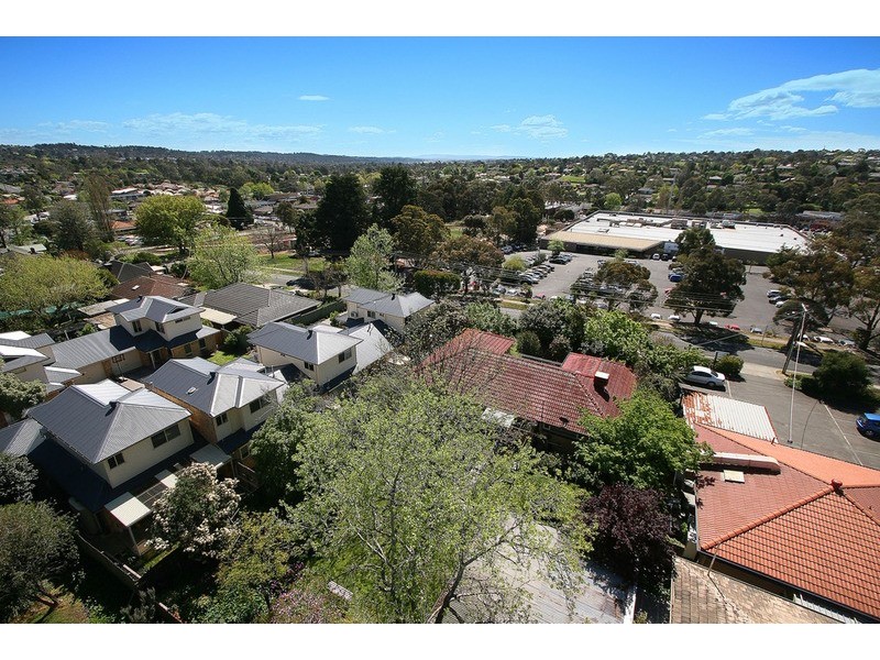 24 Charles Street, Mooroolbark VIC 3138