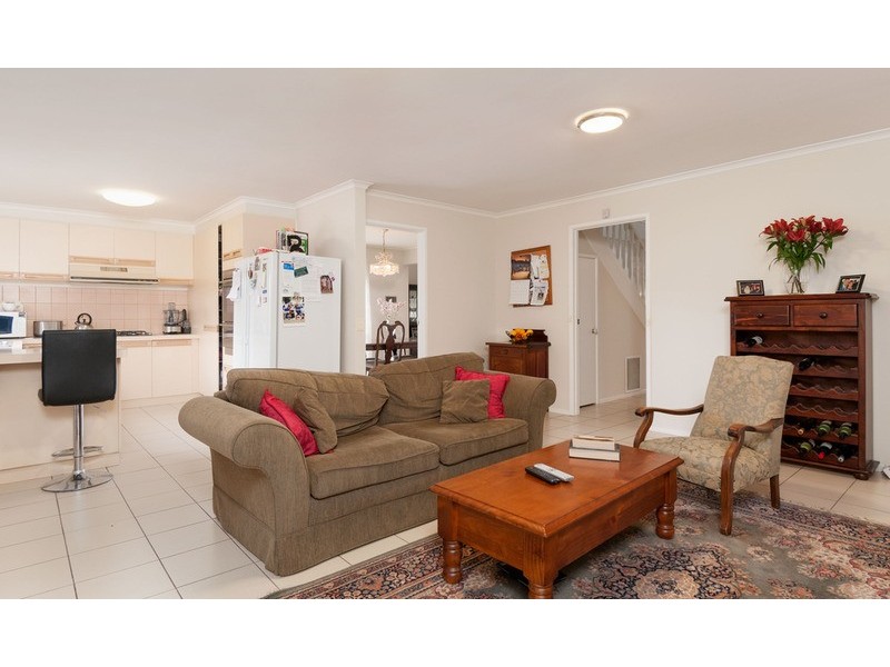 7 Summerhill Park Drive, Mooroolbark VIC 3138