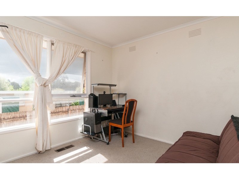 1/4 Yates Court, Mooroolbark VIC 3138