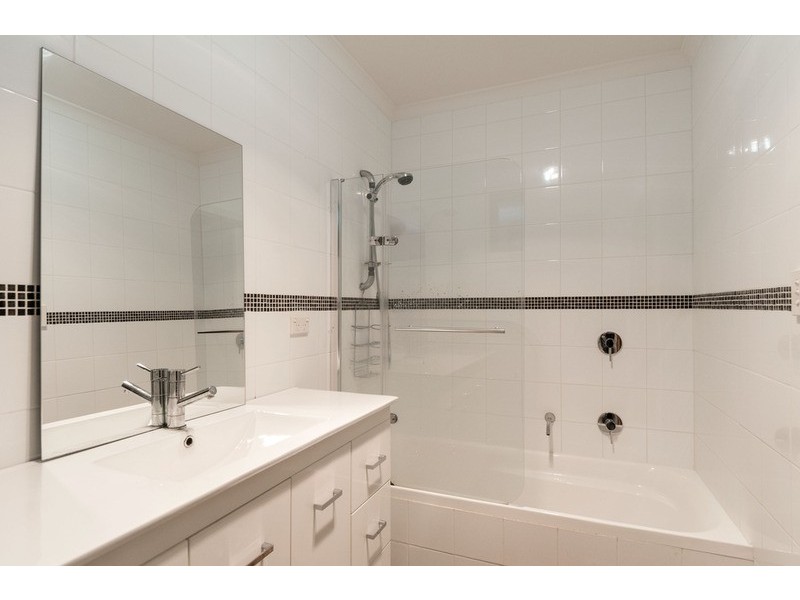 11 Polaris Way, Chirnside Park VIC 3116