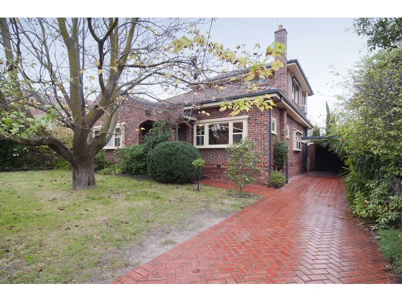 18 Bethela Street, Camberwell VIC 3124