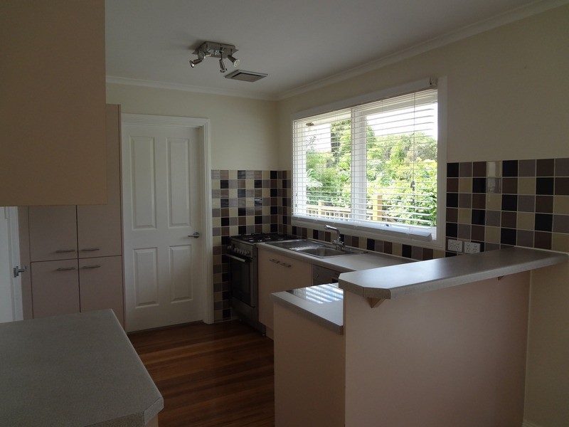 15 Kalimna Street, Mooroolbark VIC 3138