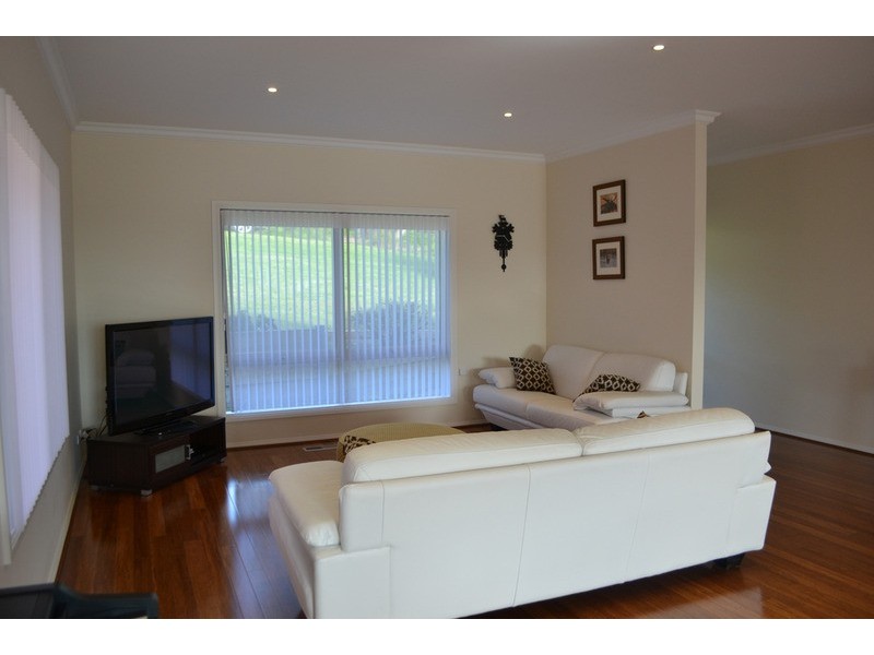 9 Bastow Road, Lilydale VIC 3140